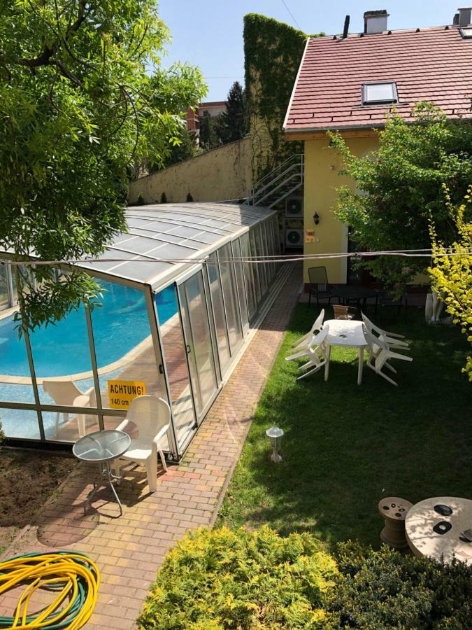 Bl Luxus Apartman Сегед Экстерьер фото
